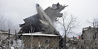 Kırgızistan'da kargo uçağı düştü: 32 ölü, 4 yaralı