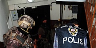 Kocaeli'de aranan 25 kişi yakalandı