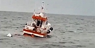Kocaeli'de batan balıkçı teknesindeki 3 kişi kurtarıldı