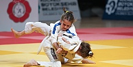 Nefesleri Kesen Judo Şampiyonasında Madalyalar Sahiplerini Buldu