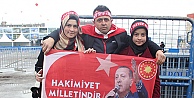 Perşembe Pazarı'na akın etmeye başladılar