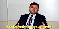 Saadet yetiştirmeye çalışıyor!