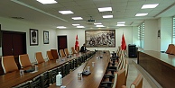 Savaş Cephesi Değil Toplantı Salonu