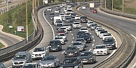 TEM'de Bayram Trafiği Yoğunluğu Havadan Görüntülendi