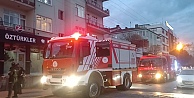 TEM'de Damperi Açılan Tır Yön Levhasını Devirdi: Ankara İstikameti Trafiğe Kapandı