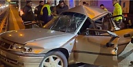 TEM'de Tırla Çarpışan Otomobil Kağıt Gibi Ezildi: 2 Ağır Yaralı