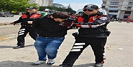 Uyuşturucuyla yakalandılar!