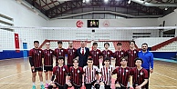 Yeni kurulan voleybol takımı, ilk maçından galibiyetle ayrıldı