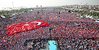 Yenikapı'da milyonlar demokrasi ve şehitler için buluştu (Canlı yayın)