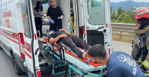 Tır, kamyona çarptı: 1 yaralı
