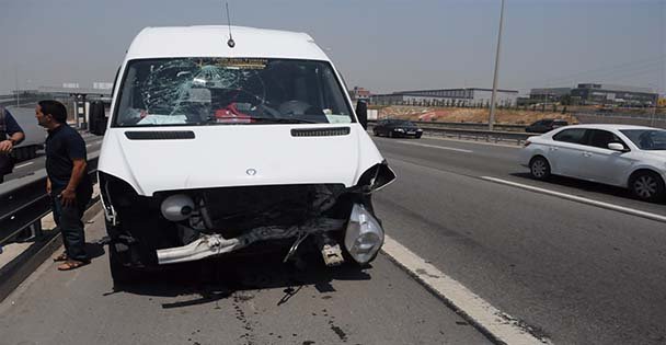 Trafik kazası: 14 yaralı