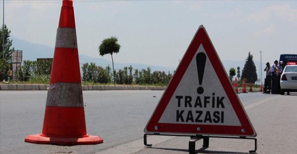 Trafik Kazası: 1 ölü, 1 yaralı!