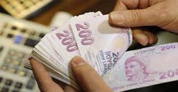 Türk lirası 7 ayda bir ilki gerçekleştirdi