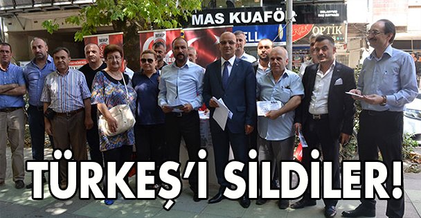 Türkeş'i sildiler