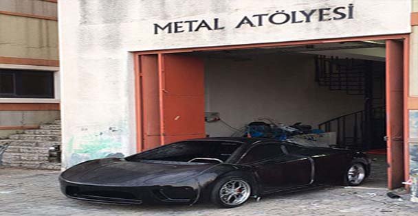 Üniversite öğrencilerinden elektrikle çalışan otomobil