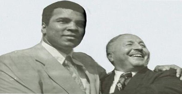 Ünlü Boksör Muhammed Ali'nin Ardında