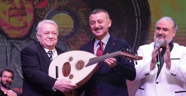 Ünlü musiki Amir Ateş'e unutulmaz vefa gecesi