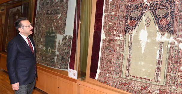 Vali Aksoy, Hereke Halı ve İpekli Dokuma Fabrikasını Ziyaret Etti