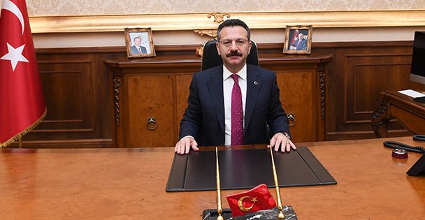 Vali Aksoy'dan öğrencilere başarı mesajı