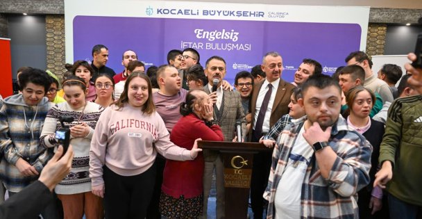 Vali Aktaş ve Başkan Büyükakın, Engelli Dostlarla İftar Programında Buluştu