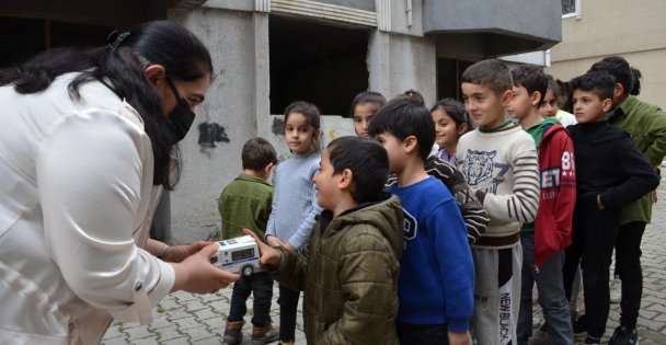 Vali Eşi Selda Yavuz Ramazan Ziyaretlerine Devam Ediyor