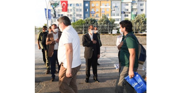 Vali Seddar Yavuz, Vatandaşlarla Bayramlaştı