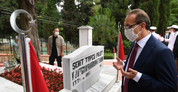 Vali Yavuz, Bağçeşme Namazgah Şehitliği ile Polis Şehitliğini Ziyaret Etti