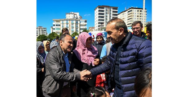 Vali Yavuz bayramı deprem bölgesi Kahramanmaraş'ta geçiriyor