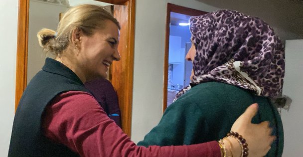 Vatandaşın Talebi Geri Çevrilmedi: Evlerinin Girişine Engelli Rampası Yapıldı