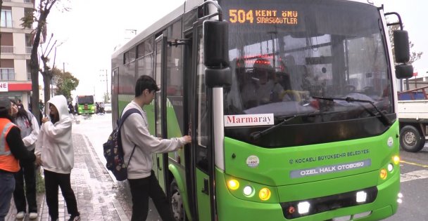 (VİDEOLU) Bu Otobüsler Sadece Öğrenciler İçin