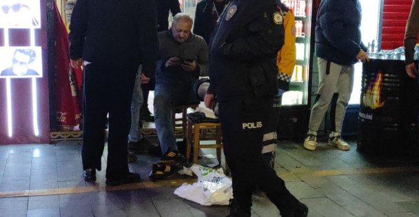 (VİDEOLU) İzmit'in Meşhur Köftecisini Vurdular