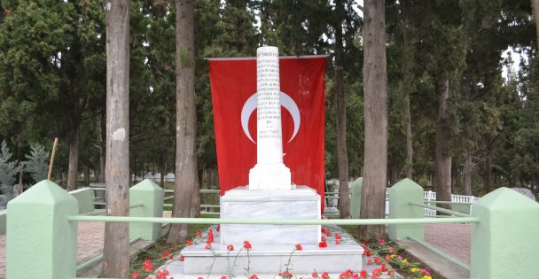 Yahya Kaptan Anma Programı