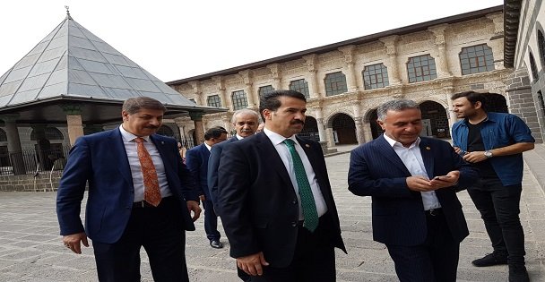 Yaman, Cumhurbaşkanı ile Diyarbakır'daydı