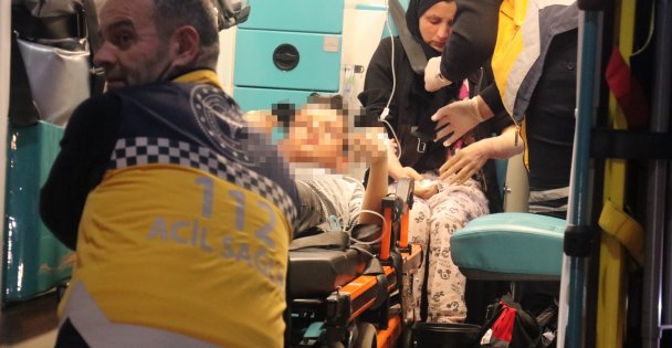 Yanan ateşe parlayıcı madde döktüler: 2'si çocuk 3 kişi yandı