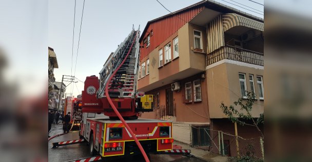 Yangın çıkan evde maddi hasar oluştu