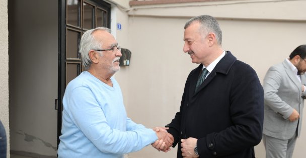 ‘'Yaşlılarımız hayata tutunsun diye hizmetlerimize devam edeceğiz''