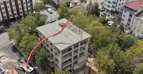 Yeni bilgi evi ve aile sağlığı merkezinde betonarme inşaat tamam!