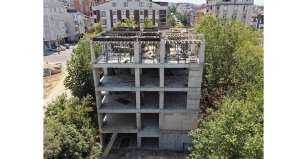 Yeni bilgi evi ve aile sağlığı merkezinin kaba inşaatında sona doğru
