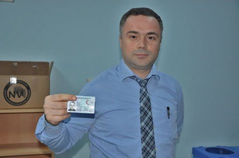 Yeni kimlik başvurusu nasıl yapılır?