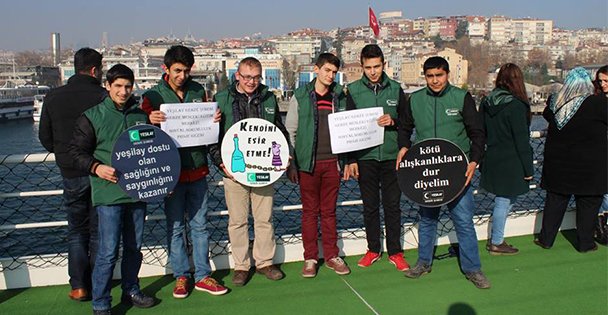 Yeşilay, çırak öğrencileri  boğaz gezisinde buluşturdu