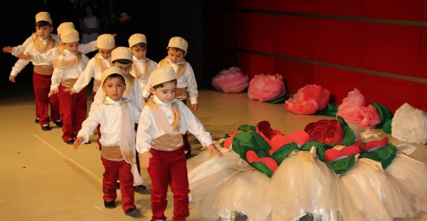 Yılsonu gösterisi ilgi gördü