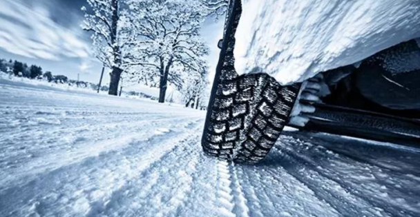 Yolda Kalmamak İçin Kış Lastiği Önemli