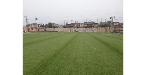 Yukarı Hereke Futbol Sahası'nda Zemin Çalışması Tamamlanıyor
