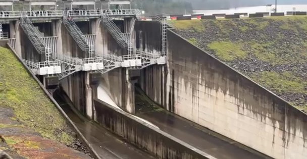 Yuvacık Barajı yüzde 93 doldu, kapaklar açıldı