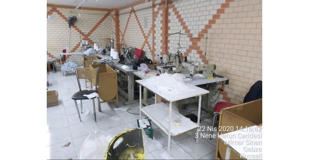 Zabıtadan Kaçak Maske Baskını