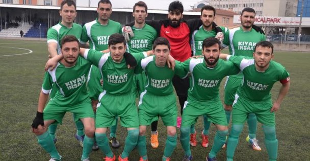 Zorlansa da kazandı 2-1