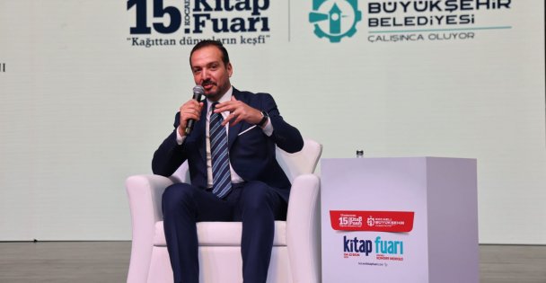 Zorlu, Kocaeli Kitap Fuarı'nda Türk Devletleri vizyonunu paylaştı